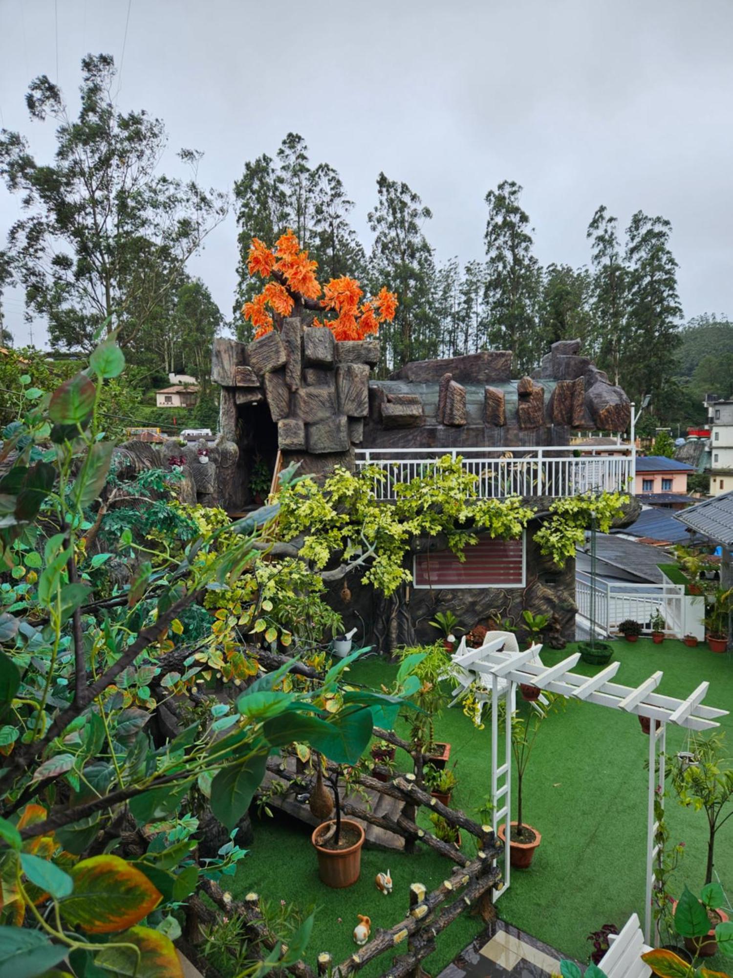 S & B Dreams House Lägenhet Munnar Exteriör bild